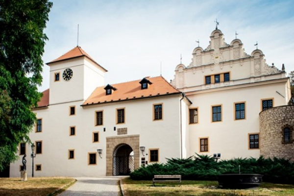 Díky podpoře kraje se opraví zámek v Blansku a uskuteční se charitativní koncert pro válečné veterány