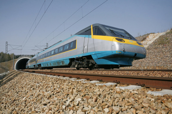 Správa železnic zrychlí přípravu na dalších úsecích vysokorychlostní železnice Praha - Brno