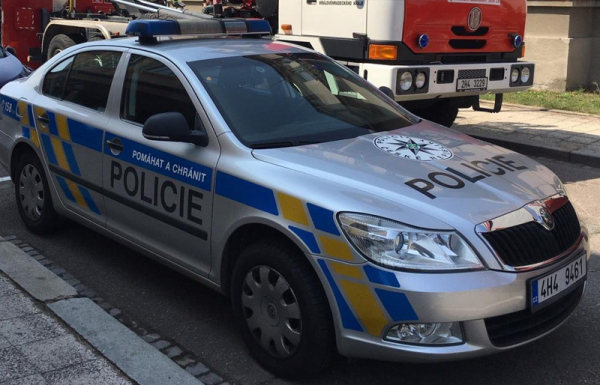 Řidič dodávky v Brně srazil dvojici chodců, muž na místě zemřel, žena skončila v nemocnici