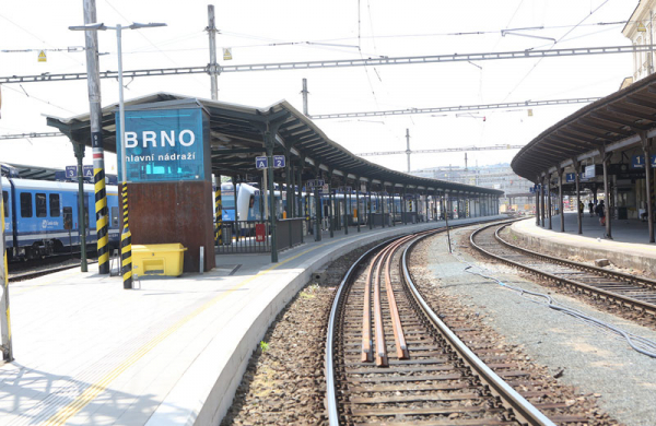 Správa železnic zahájila opravu příjezdového podchodu na brněnském hlavním nádraží