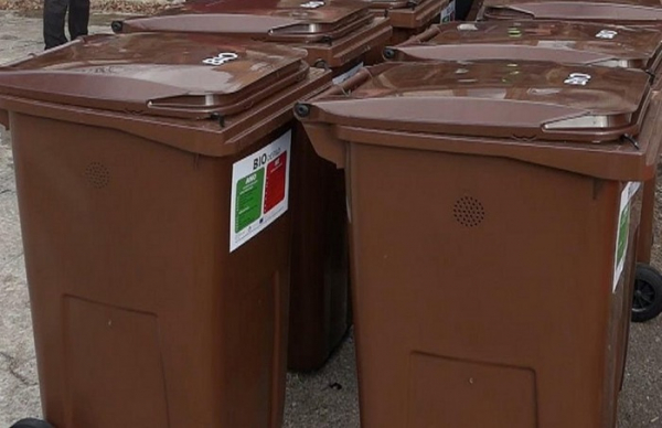 V Blansku dostanou domácnosti hnědé kontejnery na bioodpad 