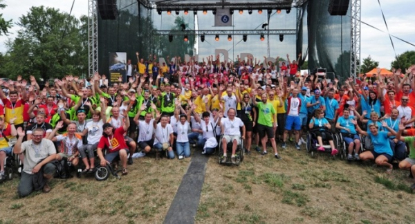Zdravotníci FNUSA účastníky Metrostav handy cyklo maratonu