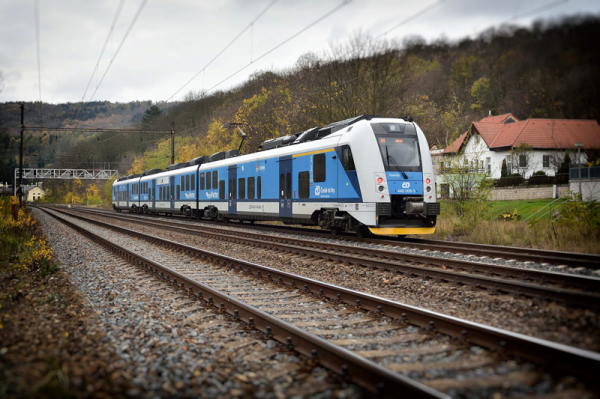 Správa železnic hledá zhotovitele elektrizace trati do Zastávky u Brna