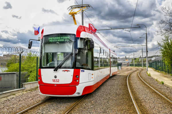Projekt Tramvaj pro Brno je za polovinou. Po městě už jezdí 21 nových Draků