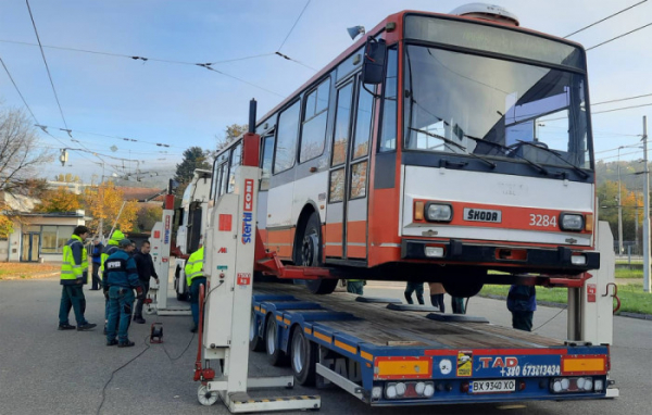 Tři brněnské trolejbusy míří na Ukrajinu