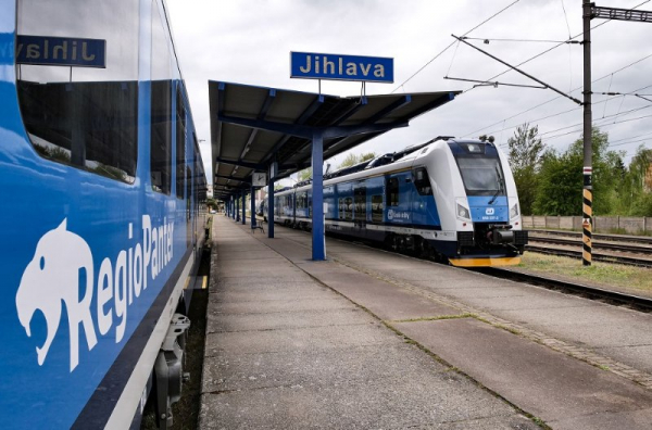 Za první pololetí uvedly České dráhy do povozu čtyři desítky nových elektrických jednotek