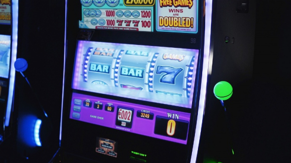Jak neprohrát všechny peníze v kasinových automatech