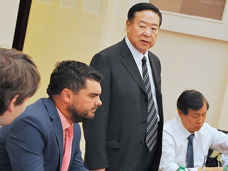 Delegace provincie Hebei na jihu Moravy